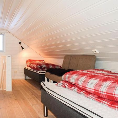 5 Bedroom Cozy Home In Norheimsund Exterior foto